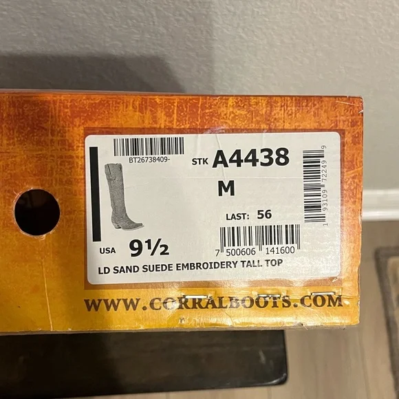 Tan Western Knee-High Boots - Picture 6 of 7